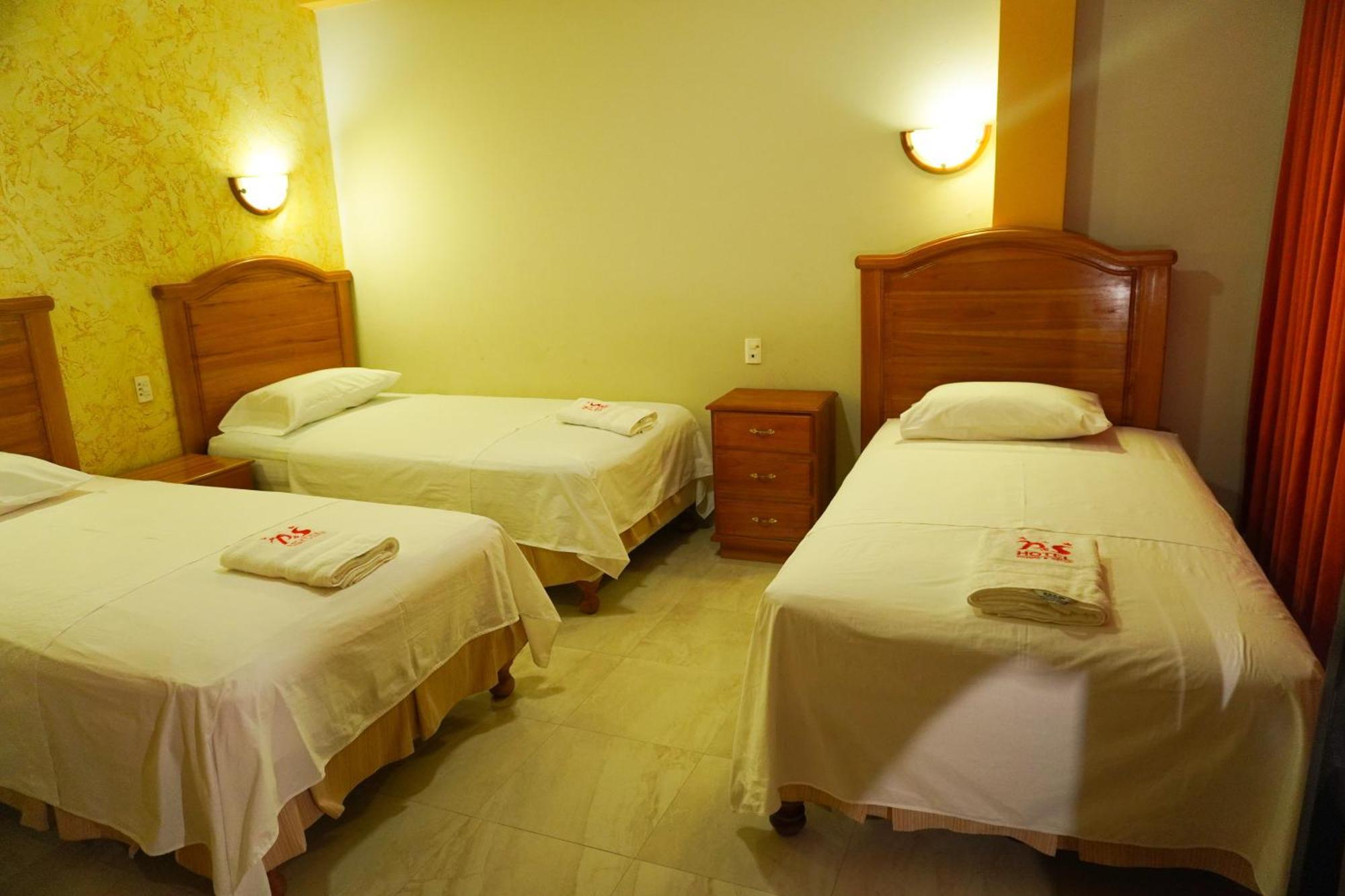 Hotel Pampa & Selva ルレナバケ エクステリア 写真
